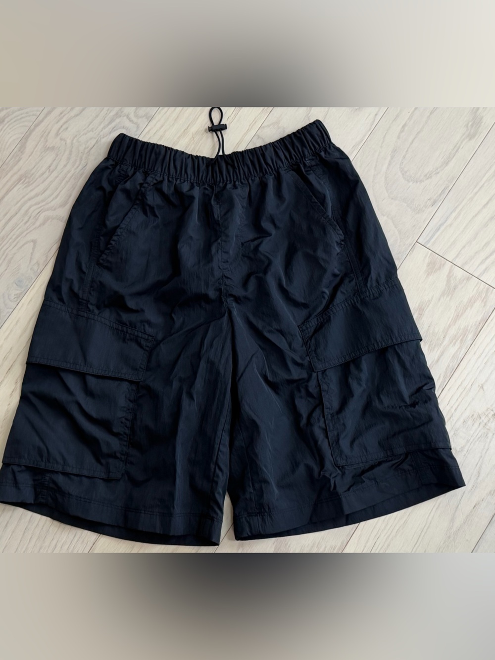 Offline by Aerie  Black Women's Utility Drawstring Shorts - never worn!
